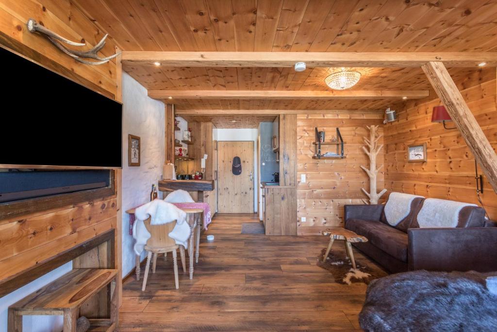 Alpenauszeit im Zirbenholz Chalet - 3
