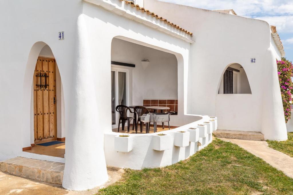 Cala Serena Beach - 2