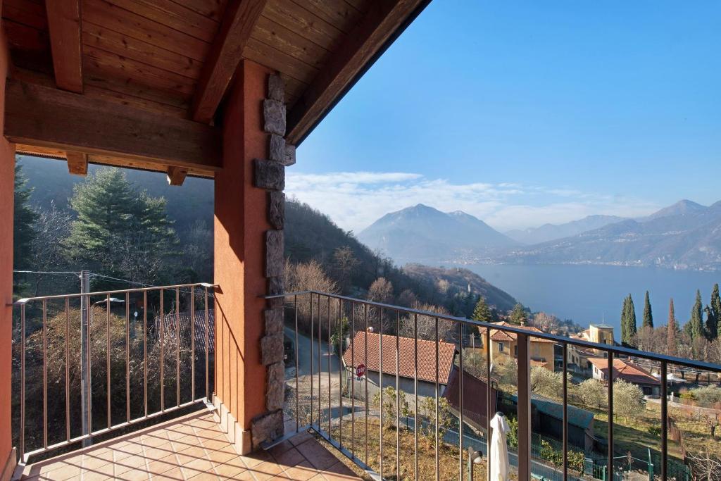 Magic moment in Lake Como - 3