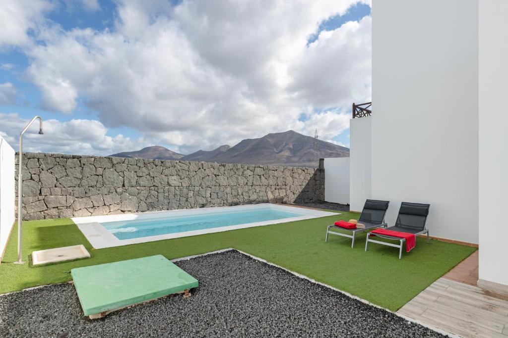 Luxury Villa Lanzarote - 2