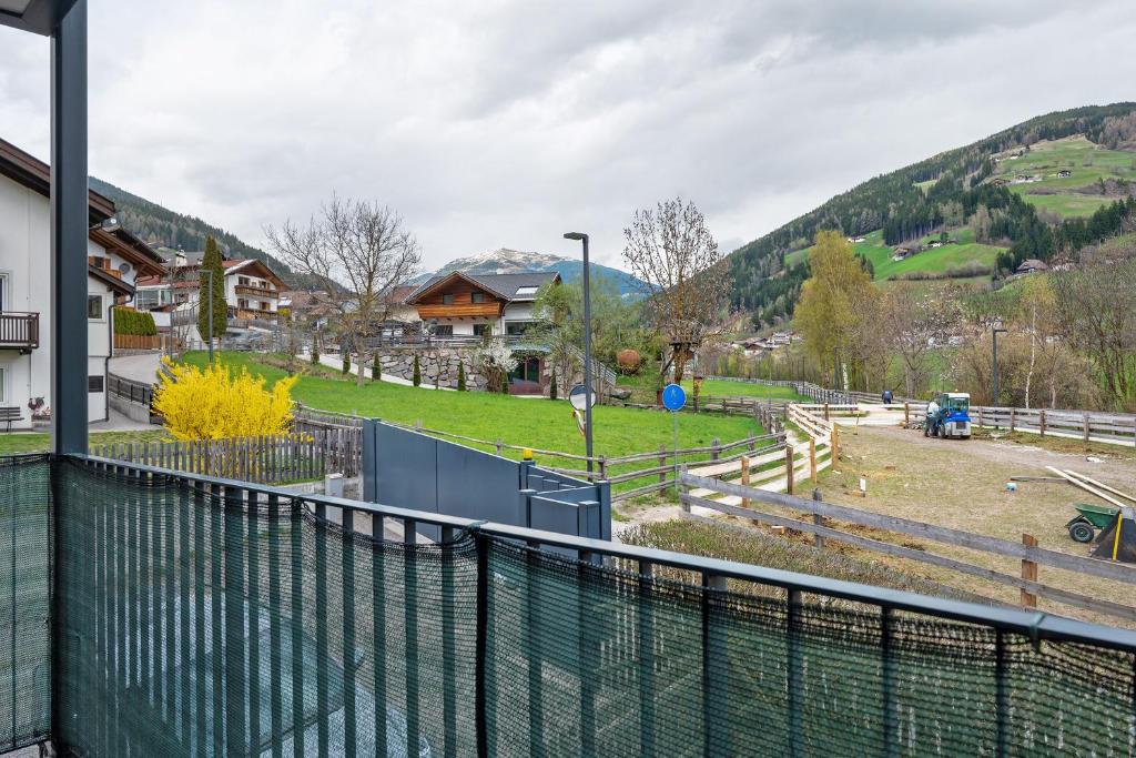 Talferblick Burg - 4