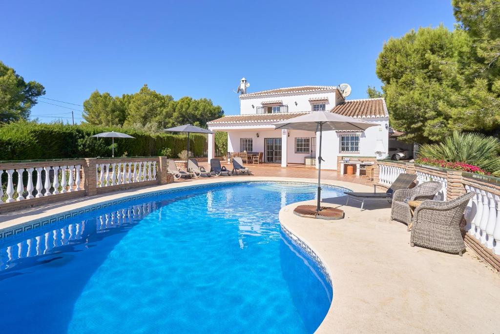 Almachares villa, Nerja - 1