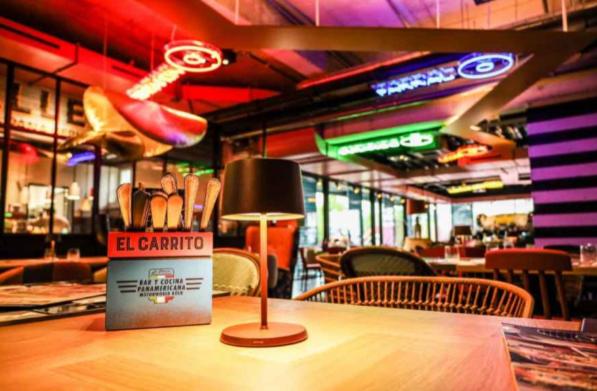 V8 Hotel Köln at MOTORWORLD — Restaurant & bars in Cologne, North Rhine-Westphalia
