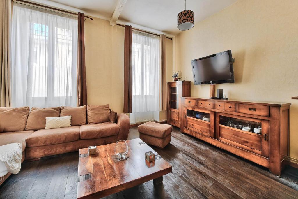 Duplex Spacieux avec Terrasse Privée au Calme - 5