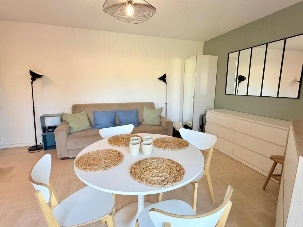 Appt 4pers, piscine, clim,parking - 4