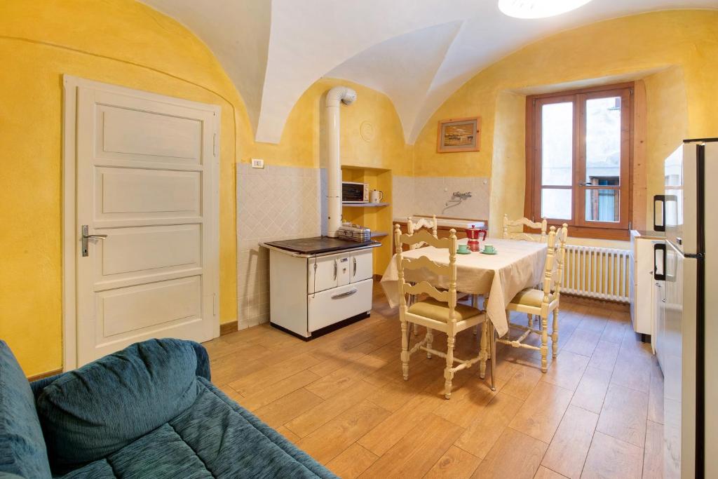 Casa Bianca - 2