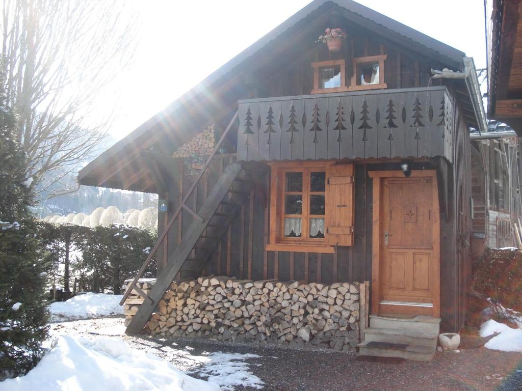 Petit Chalet de charme - 1