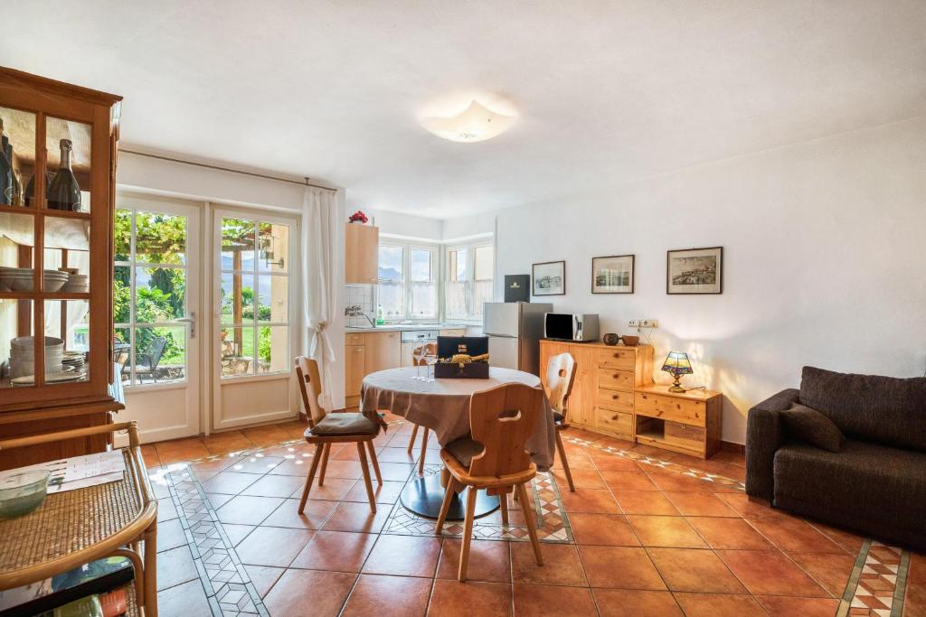 Weingut Lieselehof Apt Laurin - 2