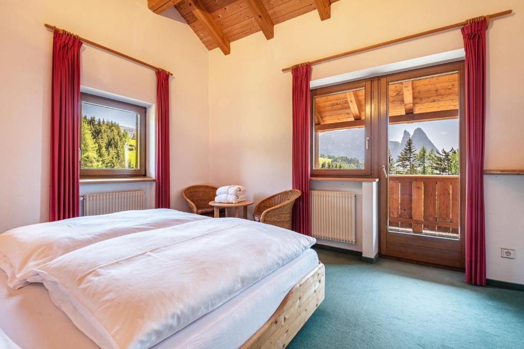 Sabina Dolomites Latsche - 3