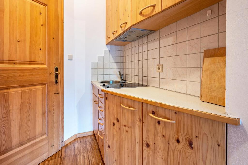 Lindenhof Apt 2 - 2