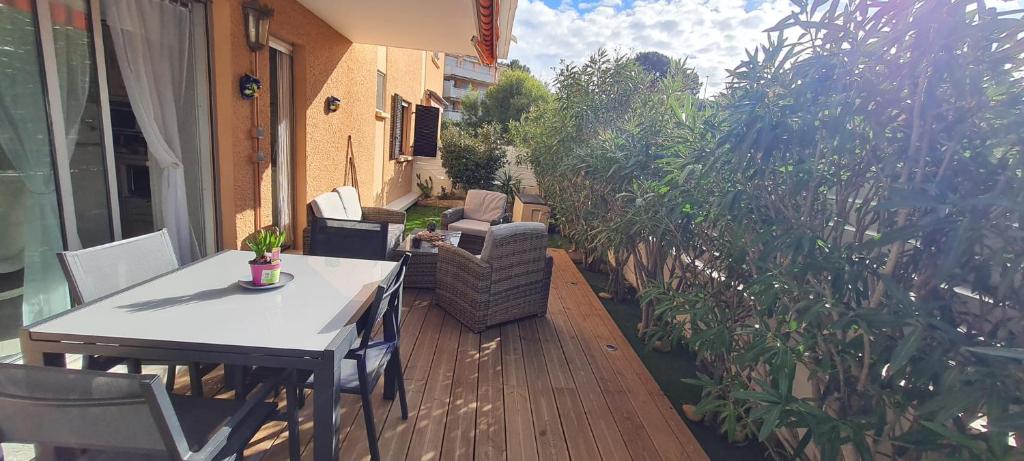Appartement rez de jardin Terrasse - 1