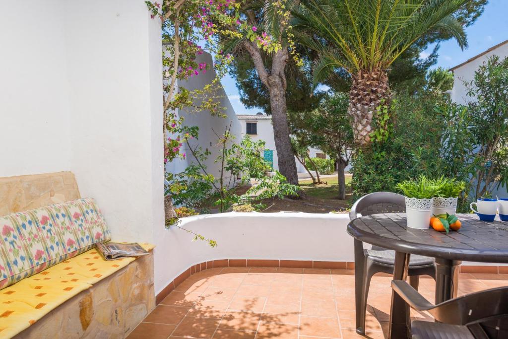 Cala Serena Beach 1 - 4