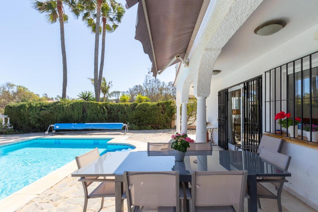 Super Villa priv heated pool 3bed - 4