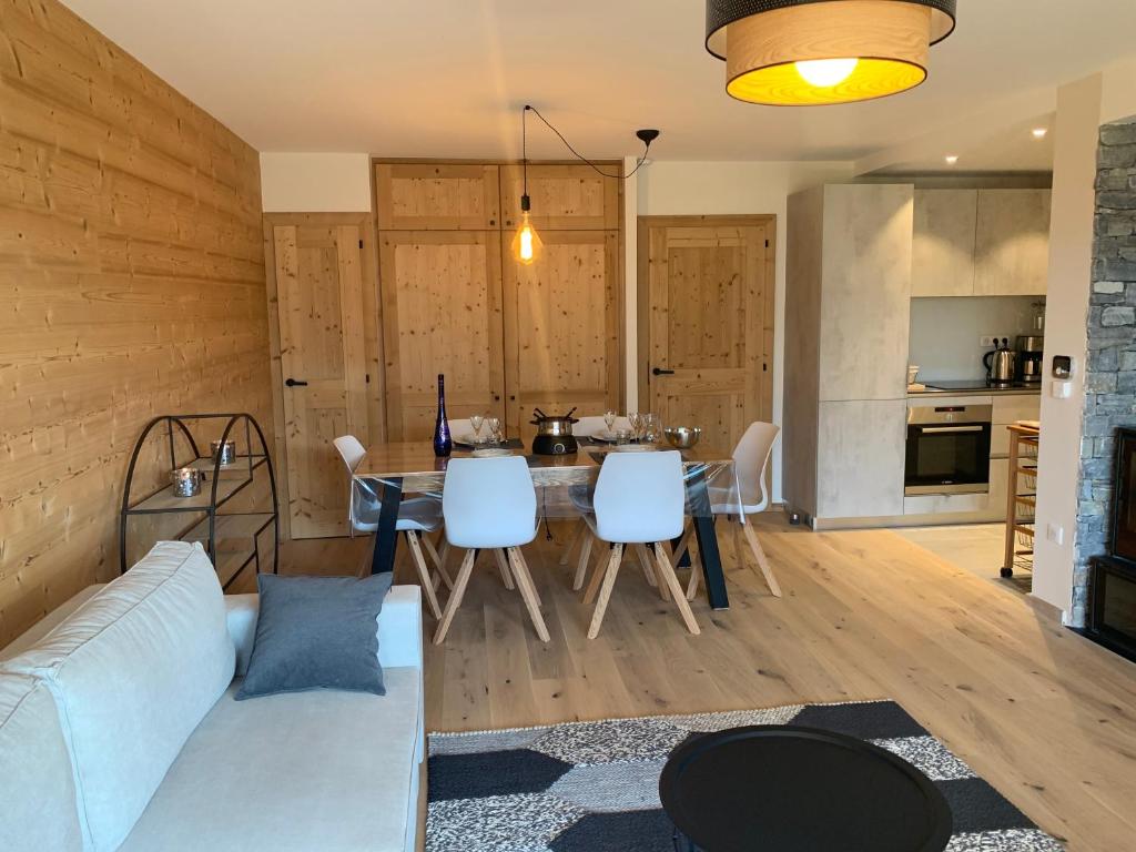 Flambeaux A 12 Roca immobilier - 1