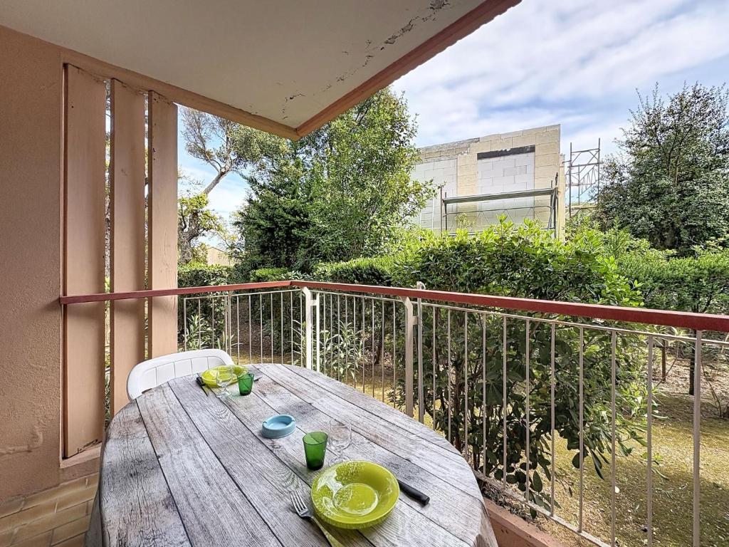 Studio Les Amphores-5 by Interhome - 5