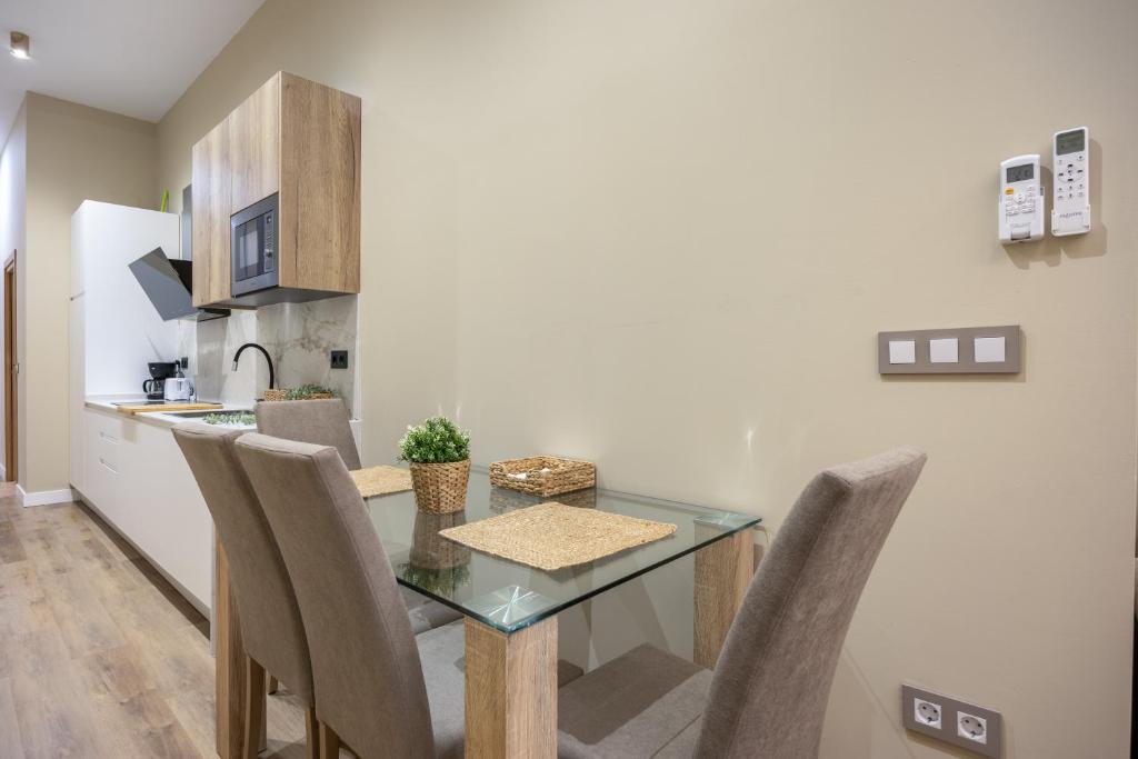 Apartamentos Brisas de Cádiz 2 - 4