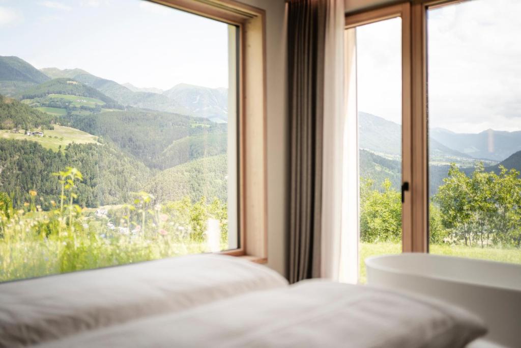 Oberplunerhof Luxury Chalet Skyline - 2