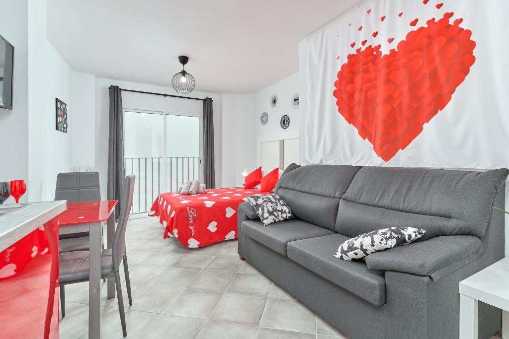Nerja Boutique 204 Beauty - 3