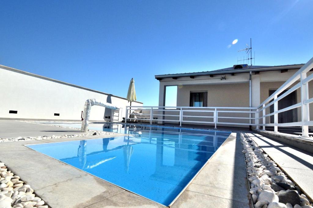 Villa White private pool - 2