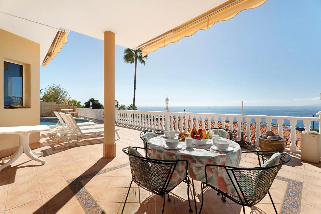 House Carla Private Pool Heated - 2