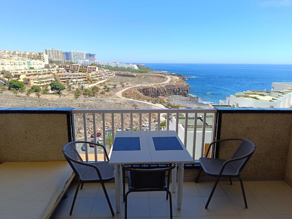 1 Bedroom Apartment Aquaviva - 2