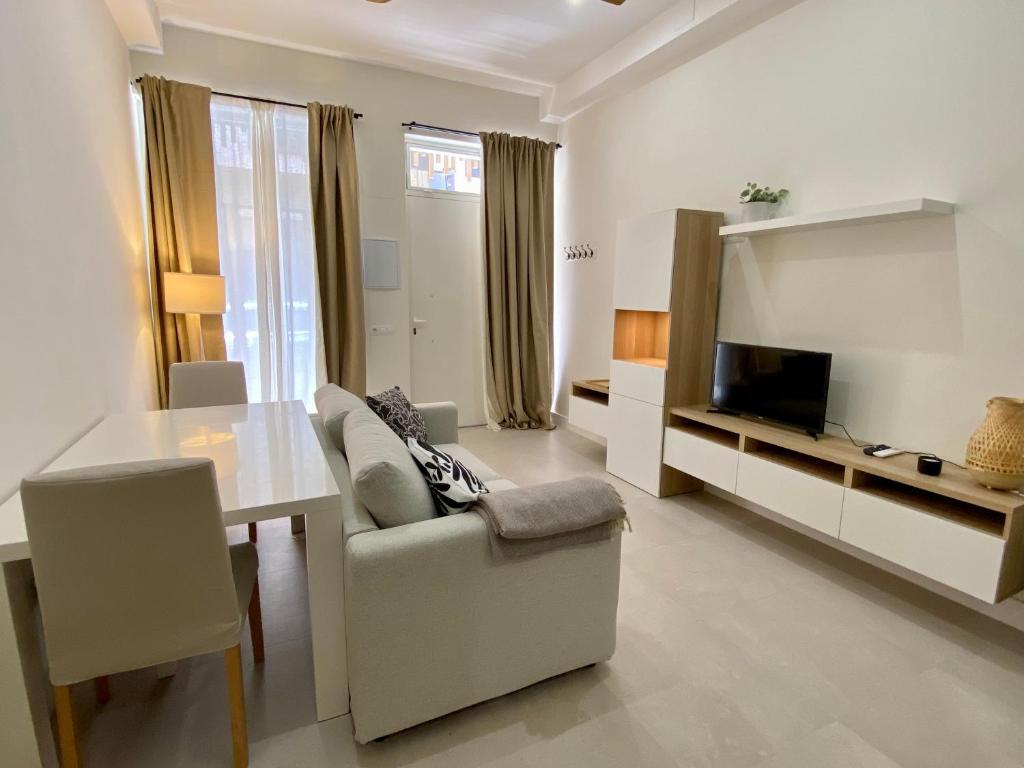 Palangreros Beach Apartment - 1