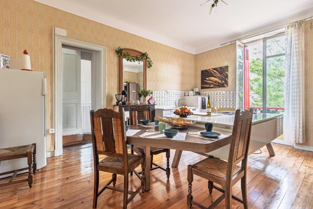 Etage maison bourgeoise dans Parc - 3