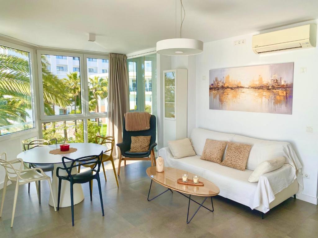 Super Front Line Modern New Apartm - 4