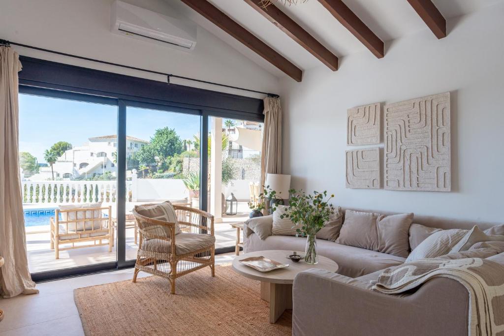 Villa With Privat Saltwater Pool - 4