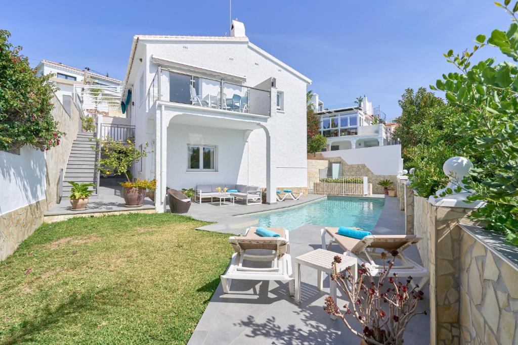 Wonderful Villa Burriana Beach - 3