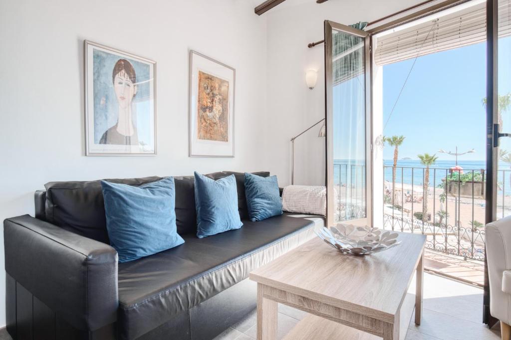 Casa amarilla del mar piso 2 - 3
