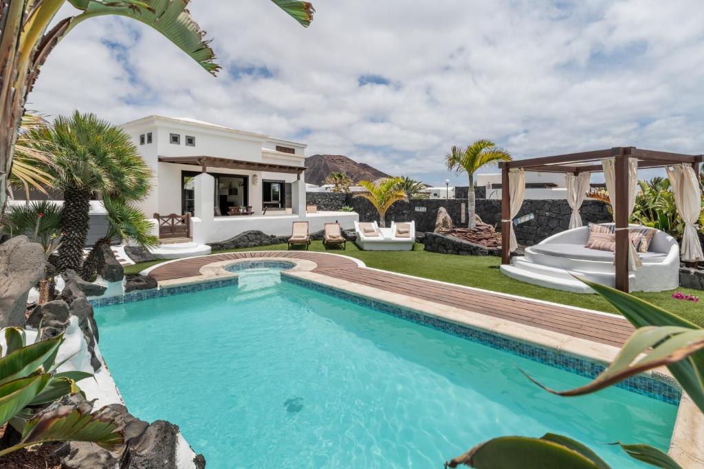 Villa Faro Park with private pool - 3