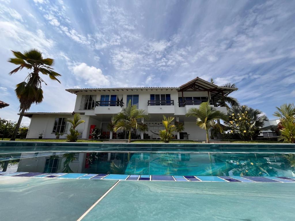 Villa Edén Alto - 2