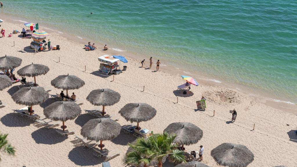 Las Palomas Beach and Golf Resort - 5