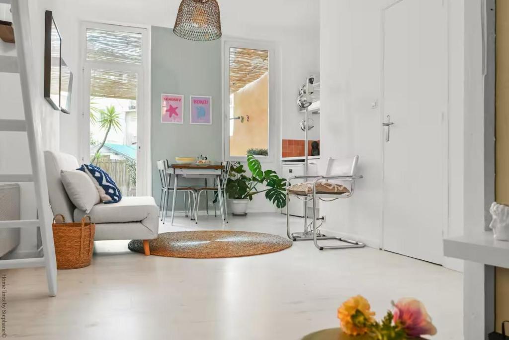 Appartement avec terrasse & mezzanine Cœur du 6ème - La Plaine - 5
