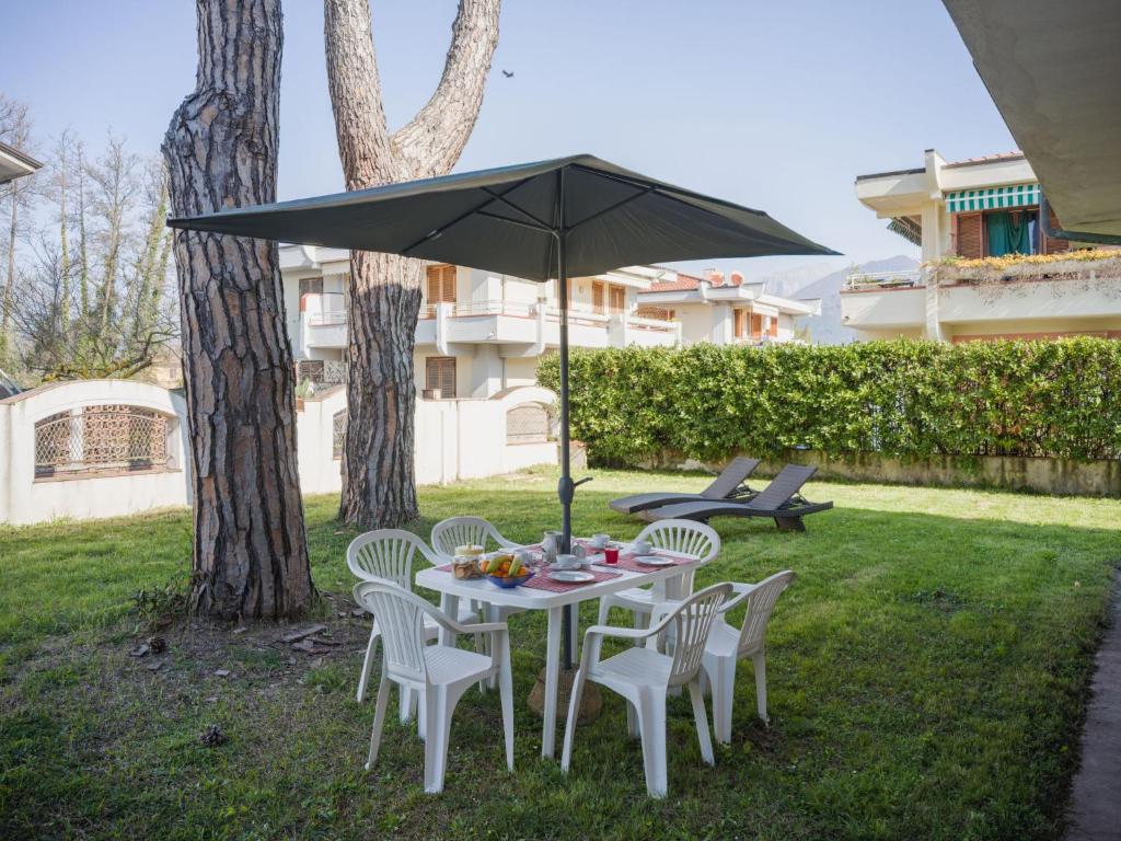 Apartment Grande Appartamento by Interhome - 2