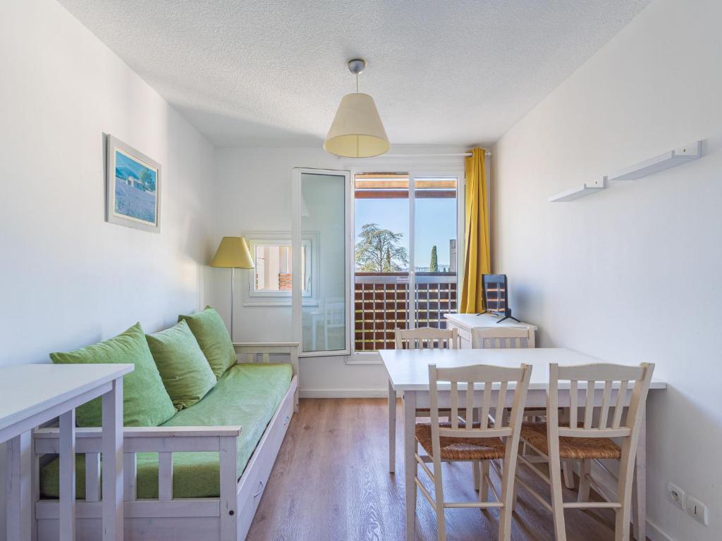 Apartment L'île d'Or by Interhome - 1