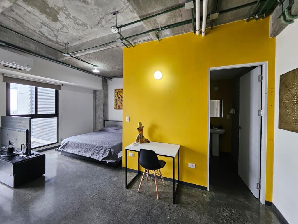 Modern loft with panoramic views - 2