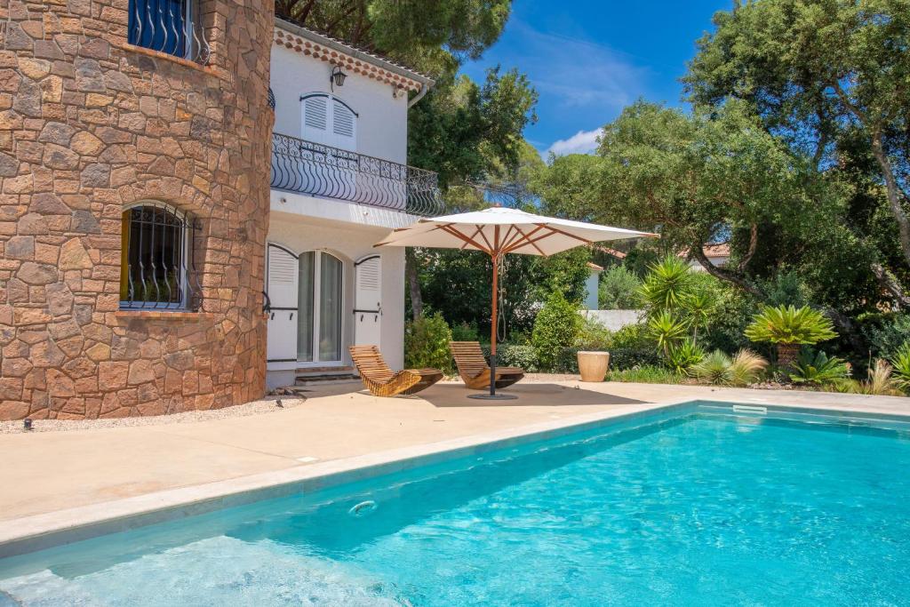 Appartement 80m² Dans Villa Piscine - 2