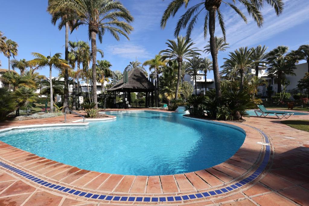 Frontline paradise townhouse - 2