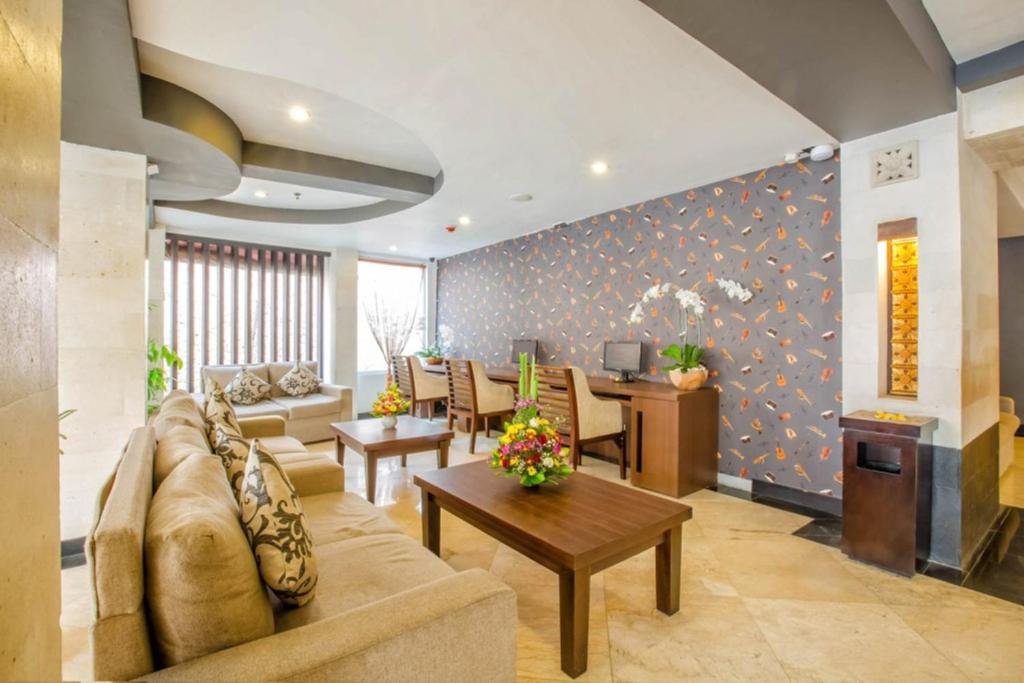 รอยัล รีแกนทริส กูตา (Royal Regantris Kuta )