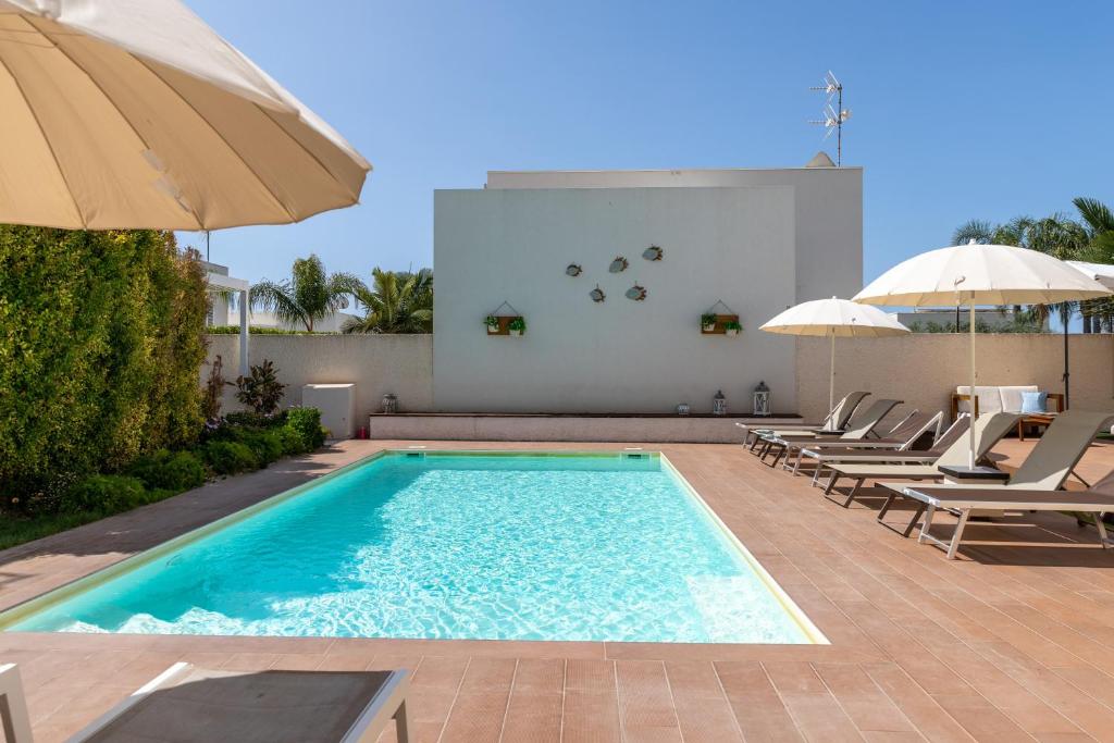 Villa Heraia con piscina - 1