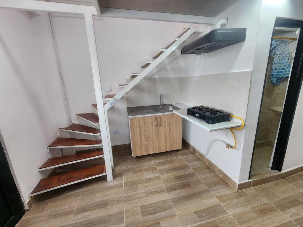 Apartamento cómodo garaje moto - 2