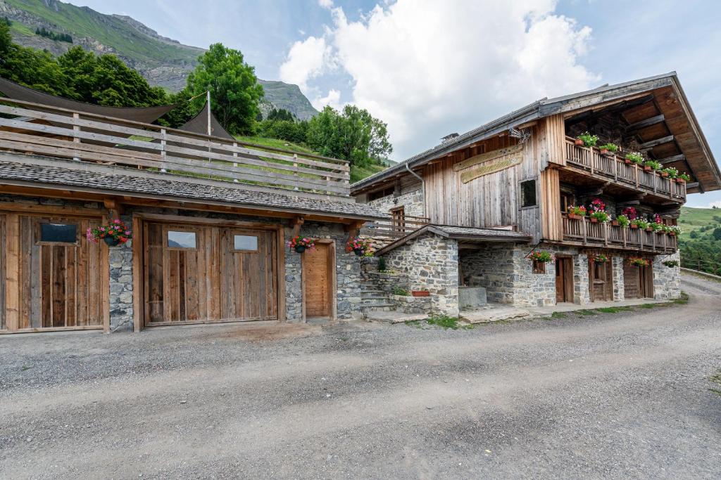 Gite Les Clapières - 3