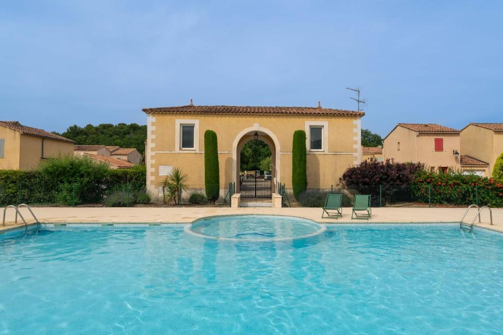 Villa climatisée avec piscine - 1