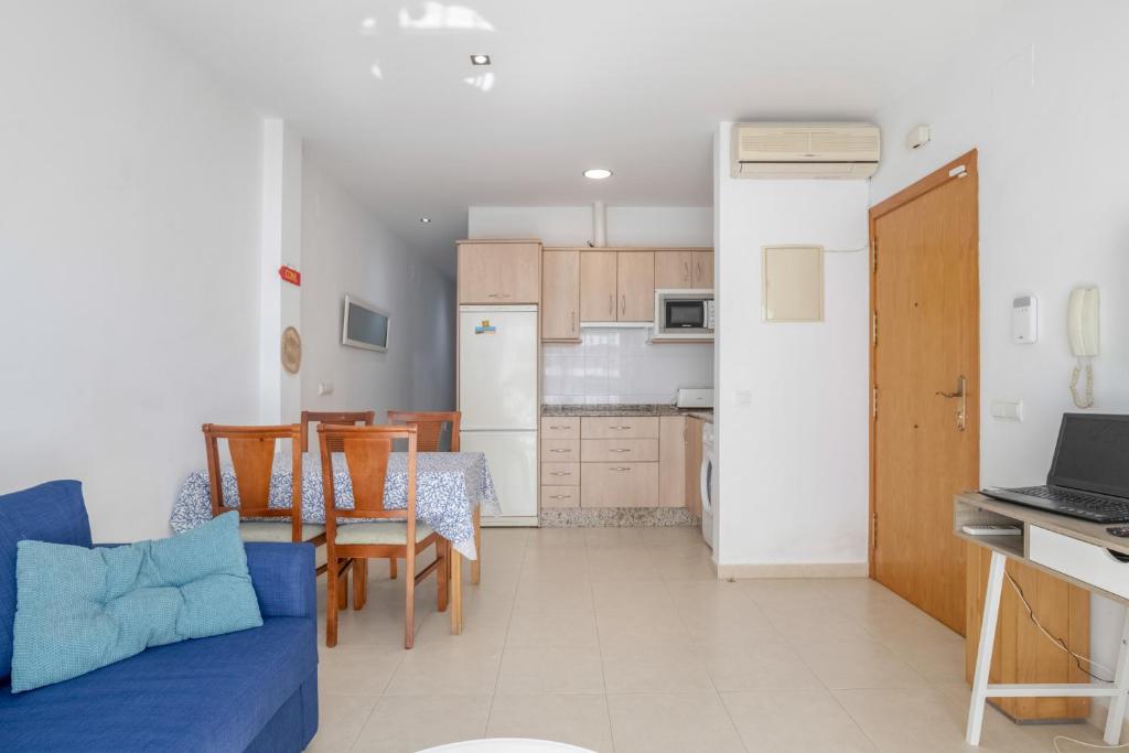 Blue Beach Home - 4