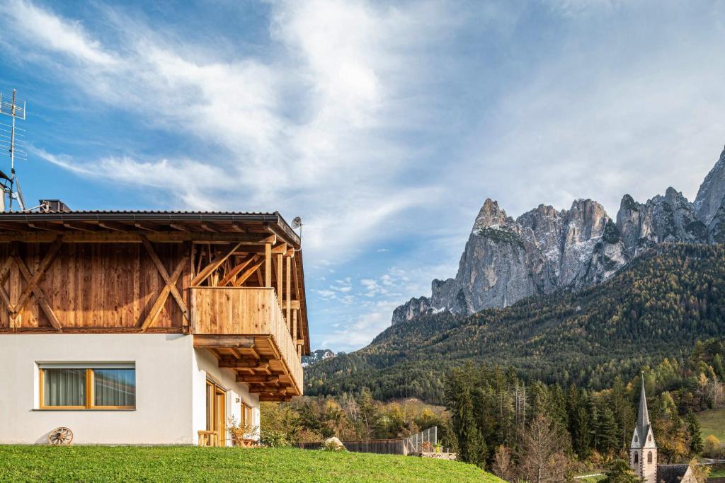 Zu Grof Alpenglühn - 2