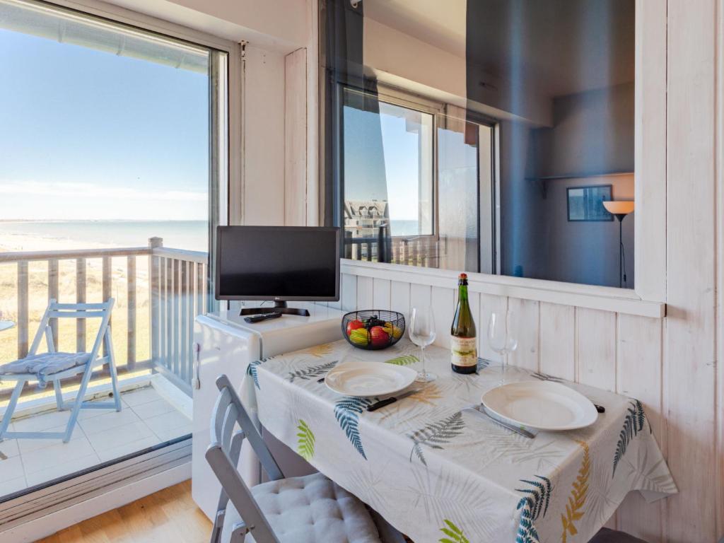 Studio Horizon Marin-9 by Interhome - 3