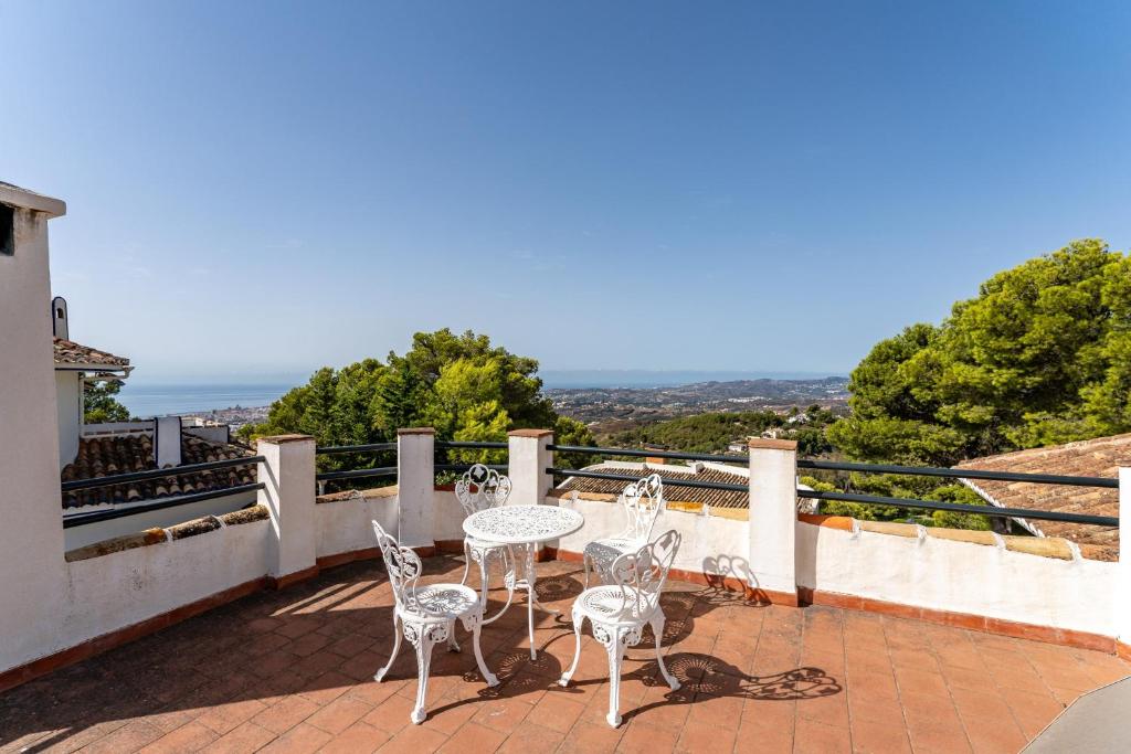 Villa with private swimming pool - 4
