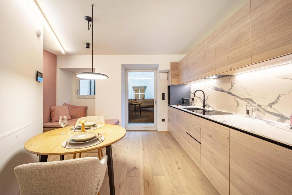 Avia Living Anna - 5